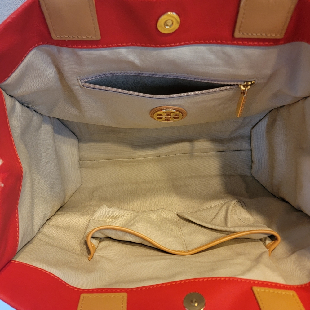 Tory Burch Red and Tan Vegan Leather Ella Tote Bag with Signature Medallion - Picture 12 of 12